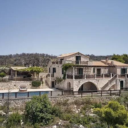 Kallisto - Karousa Villas Zakynthos