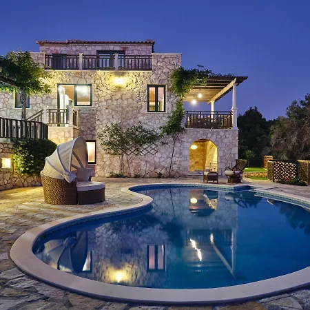 Kallisto - Karousa Villas Zakynthos *