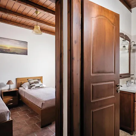 Kallisto - Karousa Villas Zakynthos וילה Anafonítria